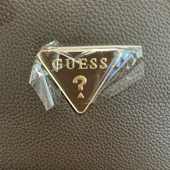 Guess | Chocolate Brown Faux Pebble Leather Satchel w/Iconic Logo Bag Charm - Picture 4 of 17